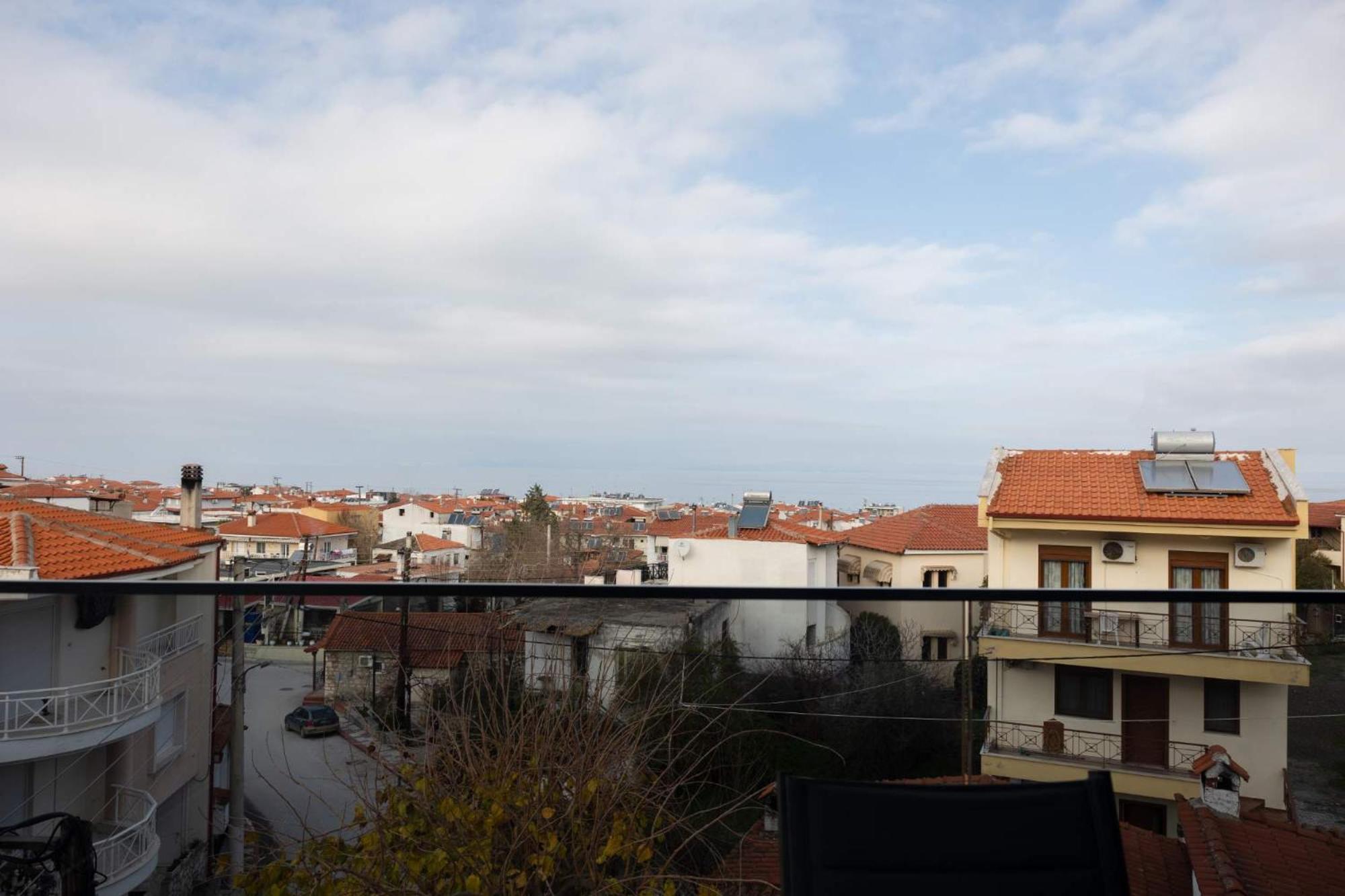 Avgerinos Apartments Polychrono Bagian luar foto